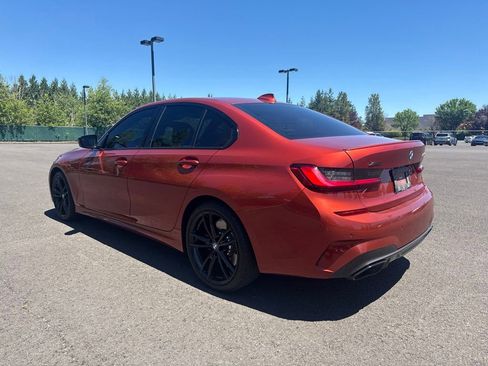 Used 2022 BMW M340i xDrive AWD/4WD image 5