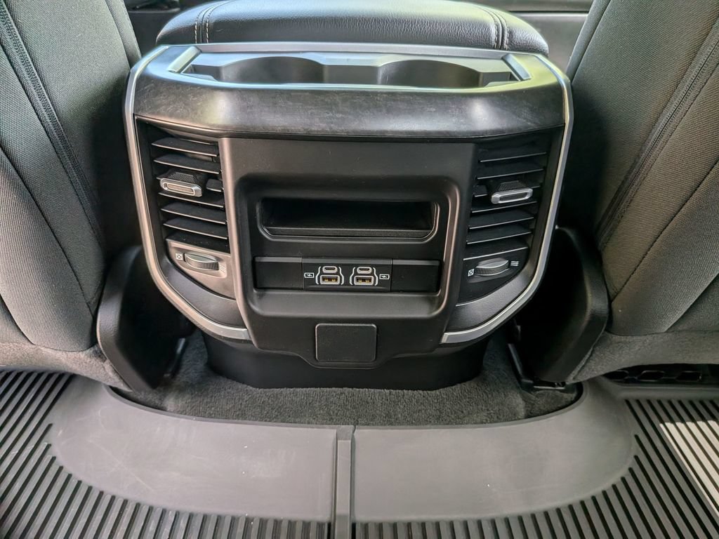 Used 2023 RAM 1500 Big Horn AWD/4WD image 34
