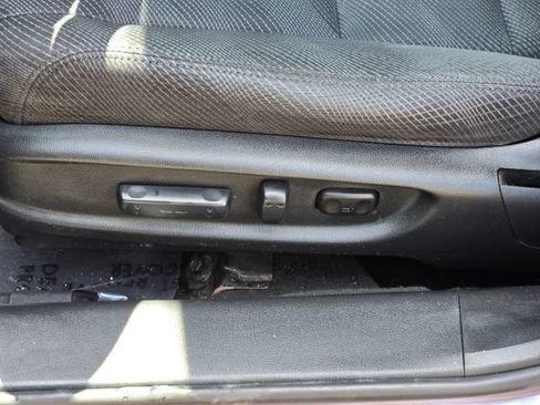 Used 2017 Honda Accord EX image 10