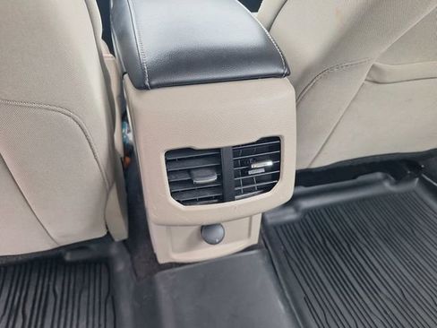 Used 2020 Ford Fusion SE w/ Fleet SE Value Package FWD image 14