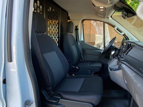 Used 2025 Ford Transit 250 Low Roof w/ Exterior Upgrade Package RWD image 34