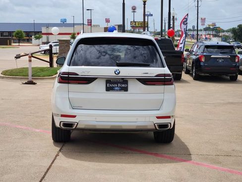 Used 2025 BMW X7 xDrive40i AWD/4WD image 5