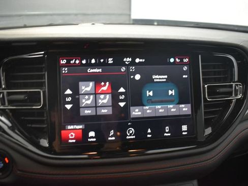 Used 2024 Dodge Durango R/T AWD/4WD image 19
