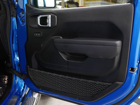 Used 2022 Jeep Wrangler Unlimited Rubicon 4xe w/ Cold Weather Group image 11