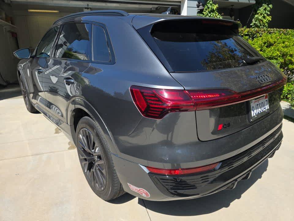 Used 2024 Audi Q8 e-tron Premium Plus AWD/4WD image 7