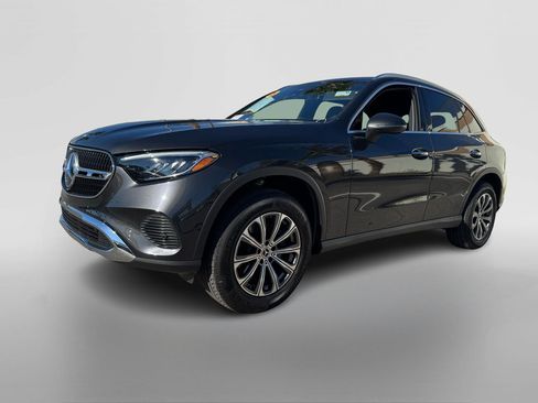 Certified 2025 Mercedes-Benz GLC 300 image 9