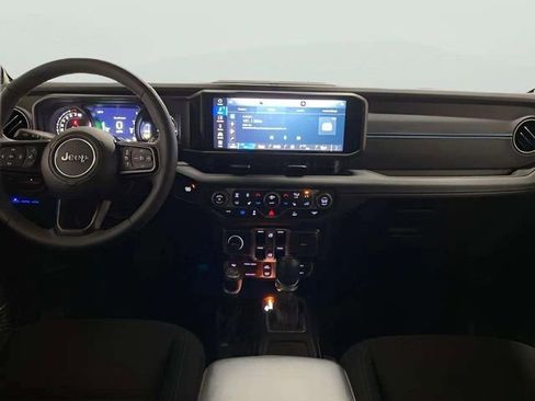 Used 2025 Jeep Wrangler Unlimited Rubicon 4xe w/ Convenience Group image 92