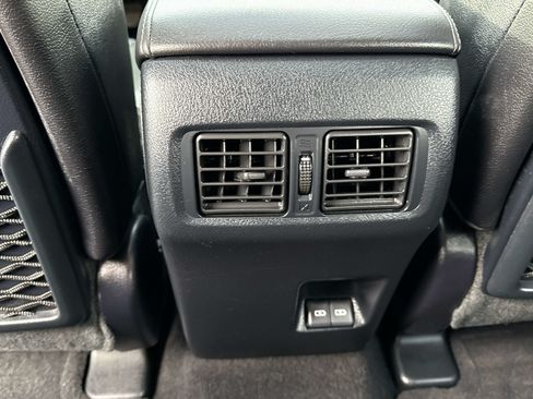 Used 2023 Toyota 4Runner Limited AWD/4WD image 15