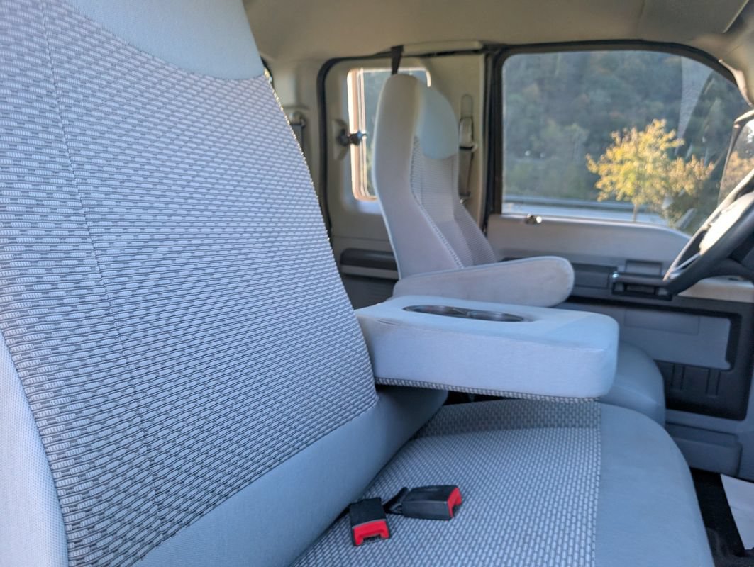 Used 2026 Ford F650 2WD SuperCab Super Duty image 27