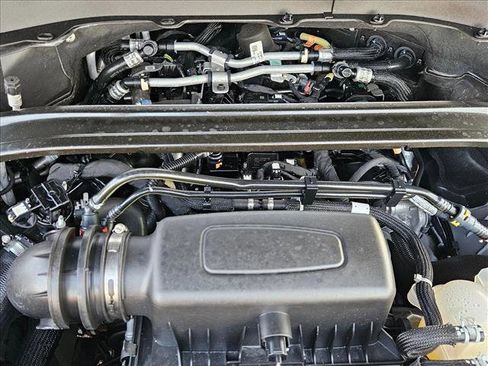 Used 2023 Ford Explorer Limited image 23