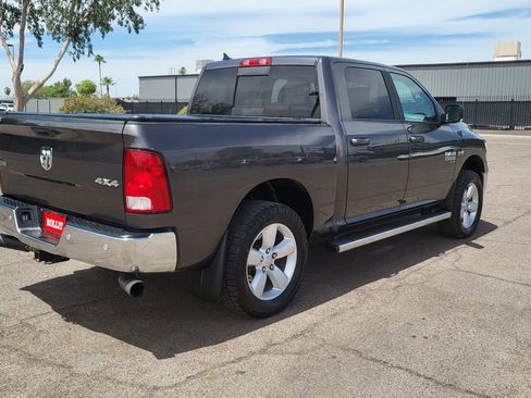 Used 2019 RAM 1500 Classic SLT w/ Luxury Group AWD/4WD image 9