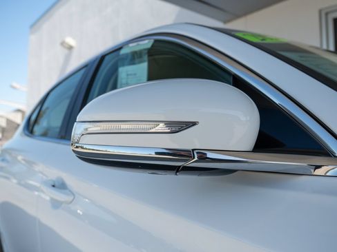 Used 2023 Genesis G70 3.3T AWD/4WD image 26