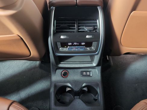 New 2026 BMW X7 xDrive40i w/ Executive Package image 29