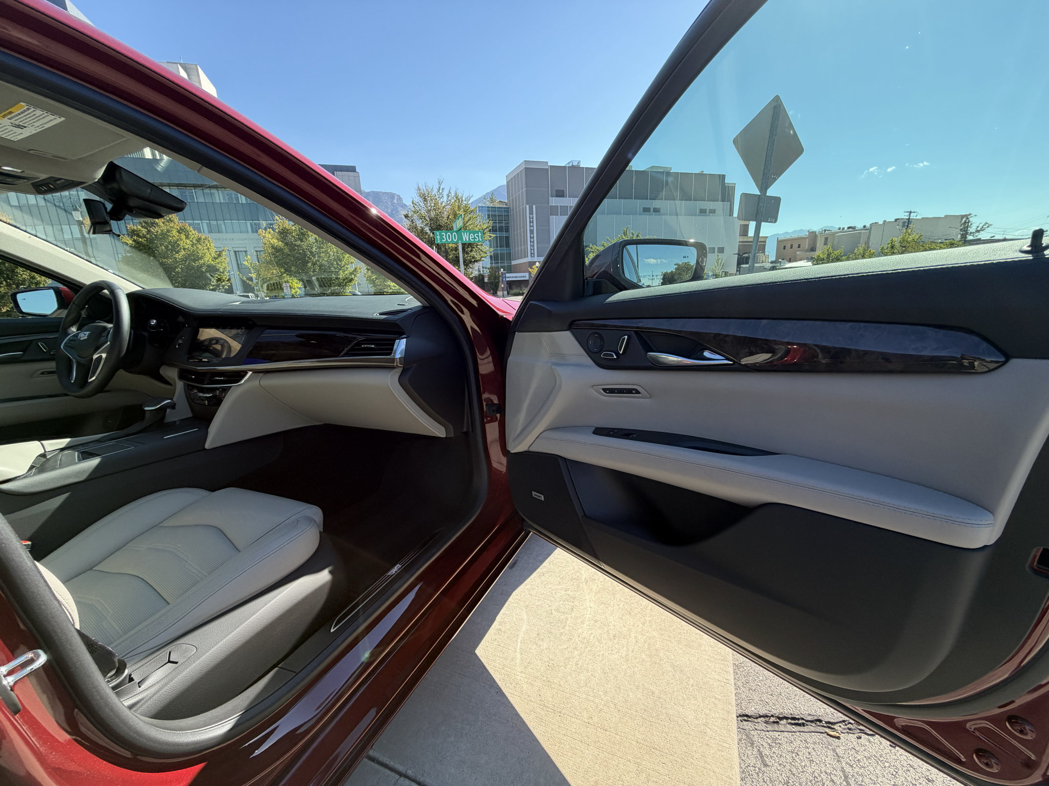 Used 2017 Cadillac CT6 Luxury AWD/4WD image 26