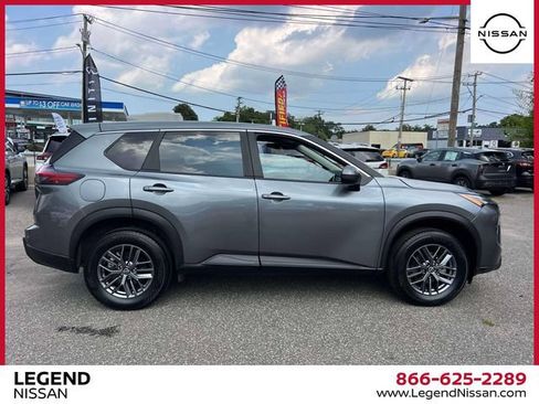 Certified 2026 Nissan Rogue SV AWD/4WD image 5