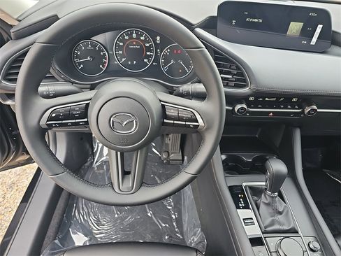 New 2026 MAZDA MAZDA3 2.5 S Sedan w/ Preferred Pkg image 17