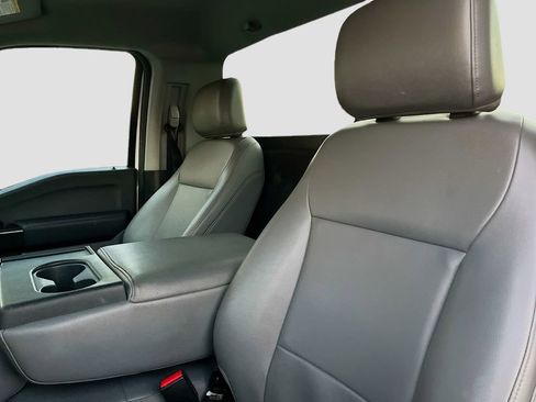 Used 2023 Ford F150 XL image 18