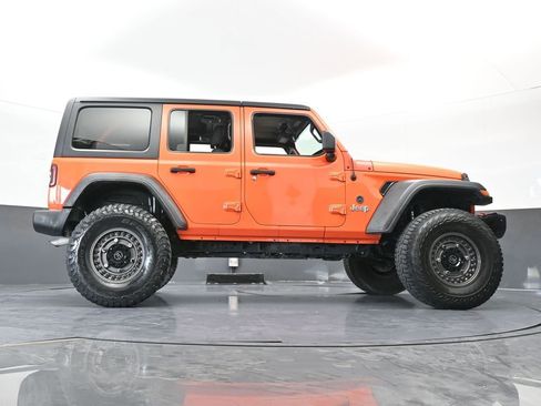 Used 2018 Jeep Wrangler Unlimited Sport S image 60