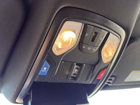 Used 2025 RAM 1500 Lone Star image 23