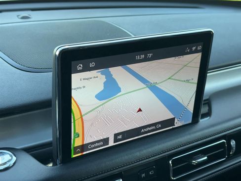 Used 2023 Lincoln Aviator 2WD image 27