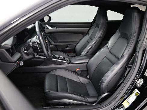Certified 2020 Porsche 911 Carrera S RWD image 5