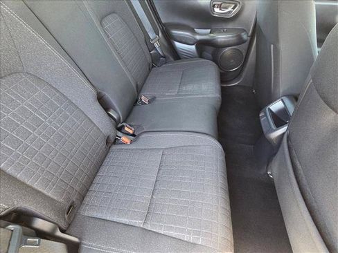 Used 2024 Honda HR-V LX image 18