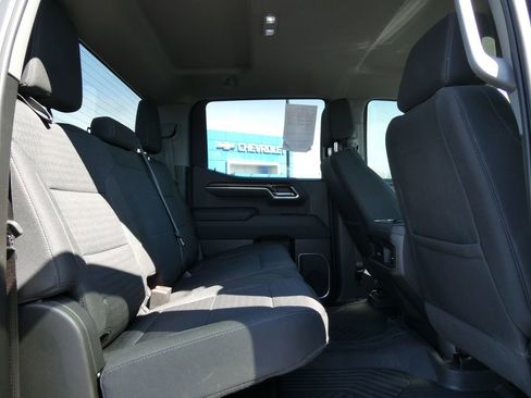 Used 2022 Chevrolet Silverado 1500 LT Trail Boss w/ Protection Package image 9