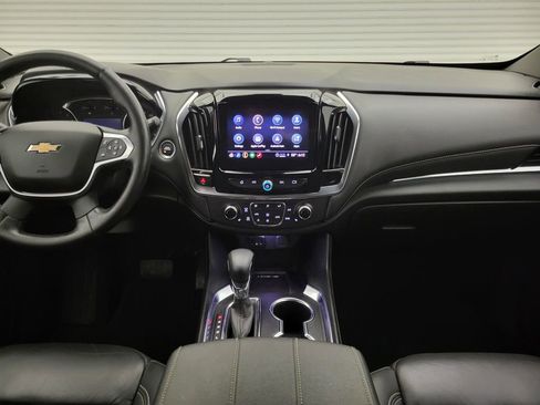 Used 2023 Chevrolet Traverse LT image 46