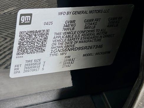 Used 2025 Chevrolet Tahoe LT image 33