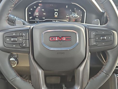 Used 2025 GMC Sierra 1500 AT4 image 21