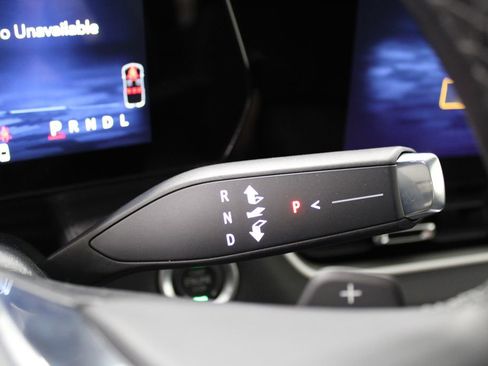 New 2025 Chevrolet Equinox LT w/ Convenience Package II image 33