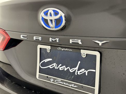 Used 2022 Toyota Camry XLE image 68