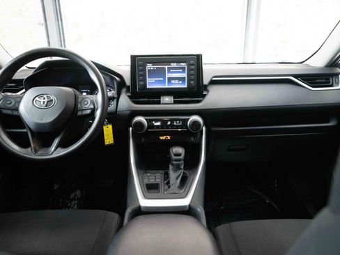 Used 2019 Toyota RAV4 LE w/ All Weather Liner Package AWD/4WD image 20