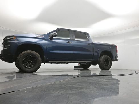 Used 2020 Chevrolet Silverado 1500 LT Trail Boss AWD/4WD image 52