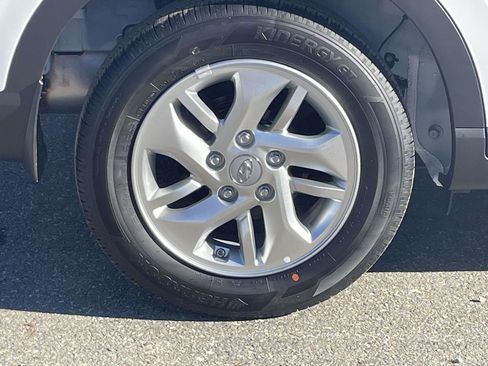 New 2026 Hyundai Venue SE image 7