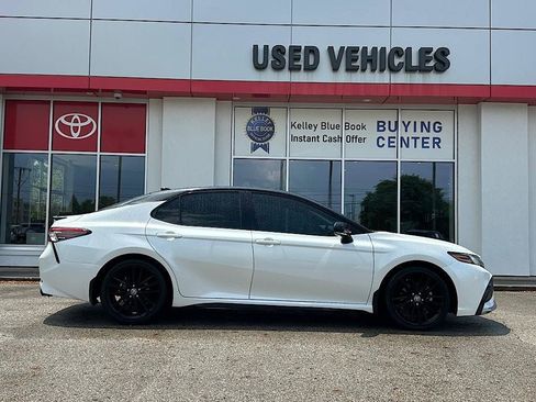 Certified 2022 Toyota Camry XSE w/ Navigation Package FWD image 6