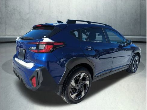 Used 2025 Subaru Crosstrek 2.5i Limited image 5