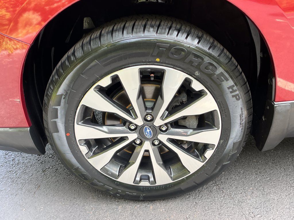 Used 2017 Subaru Outback 2.5i Limited AWD/4WD image 25