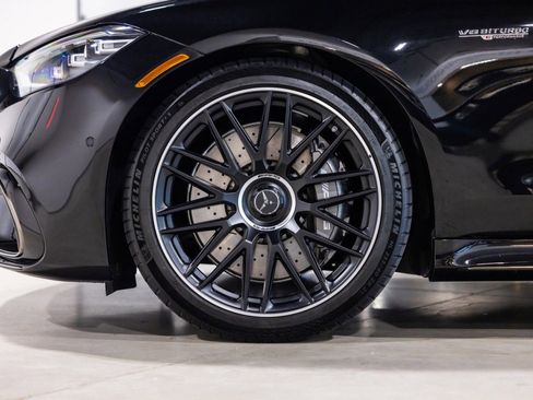 Used 2024 Mercedes-Benz S 63 AMG S w/ AMG Night Package image 19