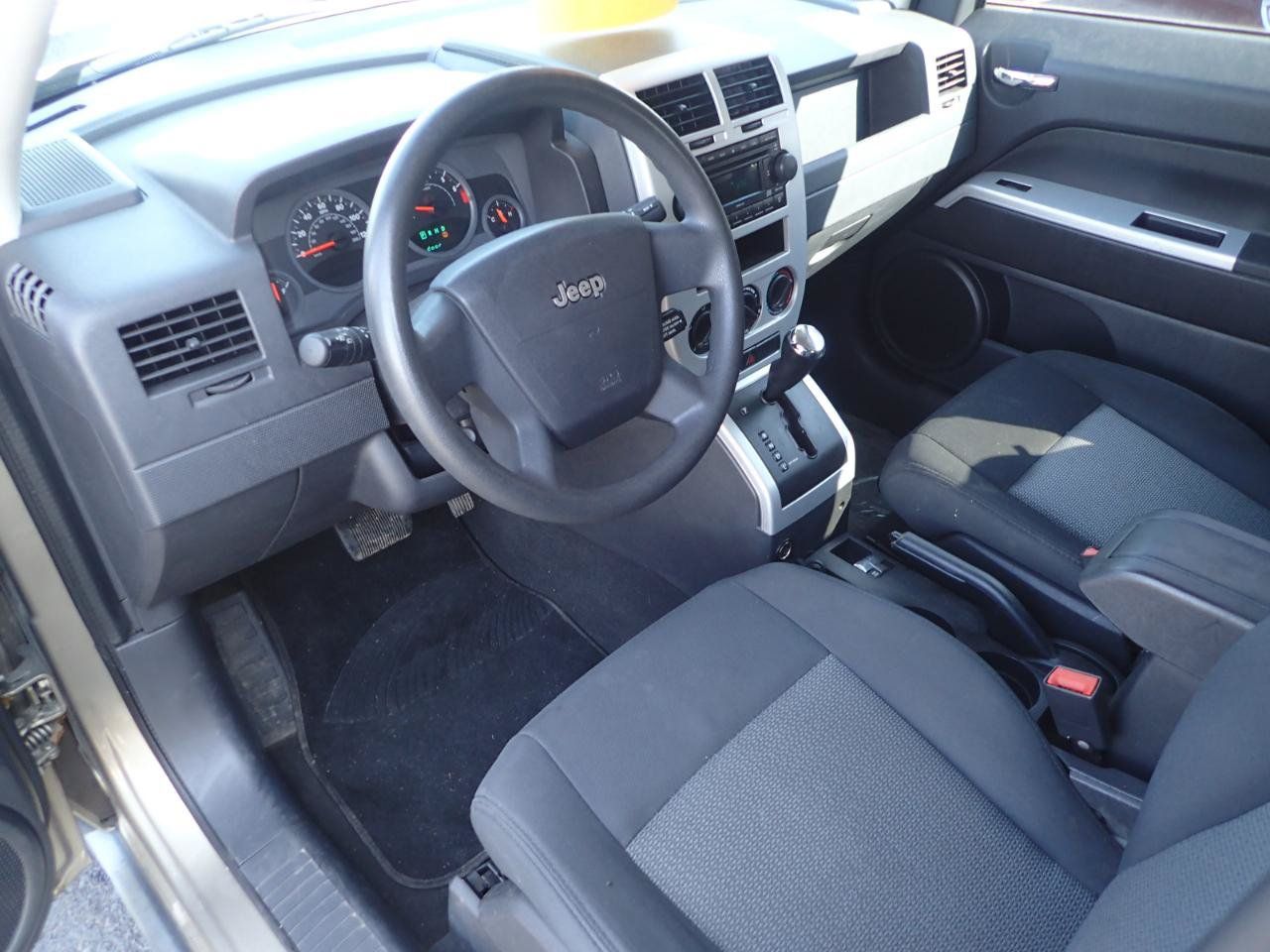 Used 2008 Jeep Patriot Sport AWD/4WD image 10
