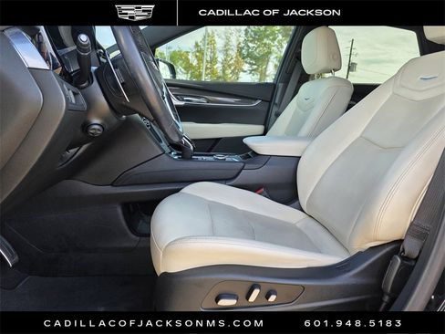 Certified 2022 Cadillac XT5 Sportv image 13