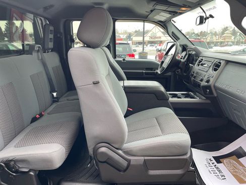 Used 2015 Ford F250 XLT w/ XLT Value Package image 41