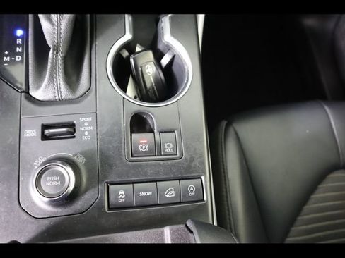 Used 2022 Toyota Highlander XSE AWD/4WD image 57