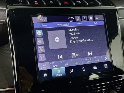 Used 2023 Jeep Grand Cherokee Altitude image 21