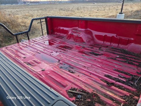 Used 2012 Ford F250 XL w/ PWR Equipment Group image 3