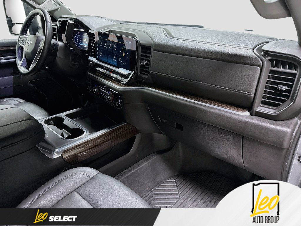 Used 2025 Chevrolet Silverado 2500 LT w/ Trail Boss Package AWD/4WD image 33
