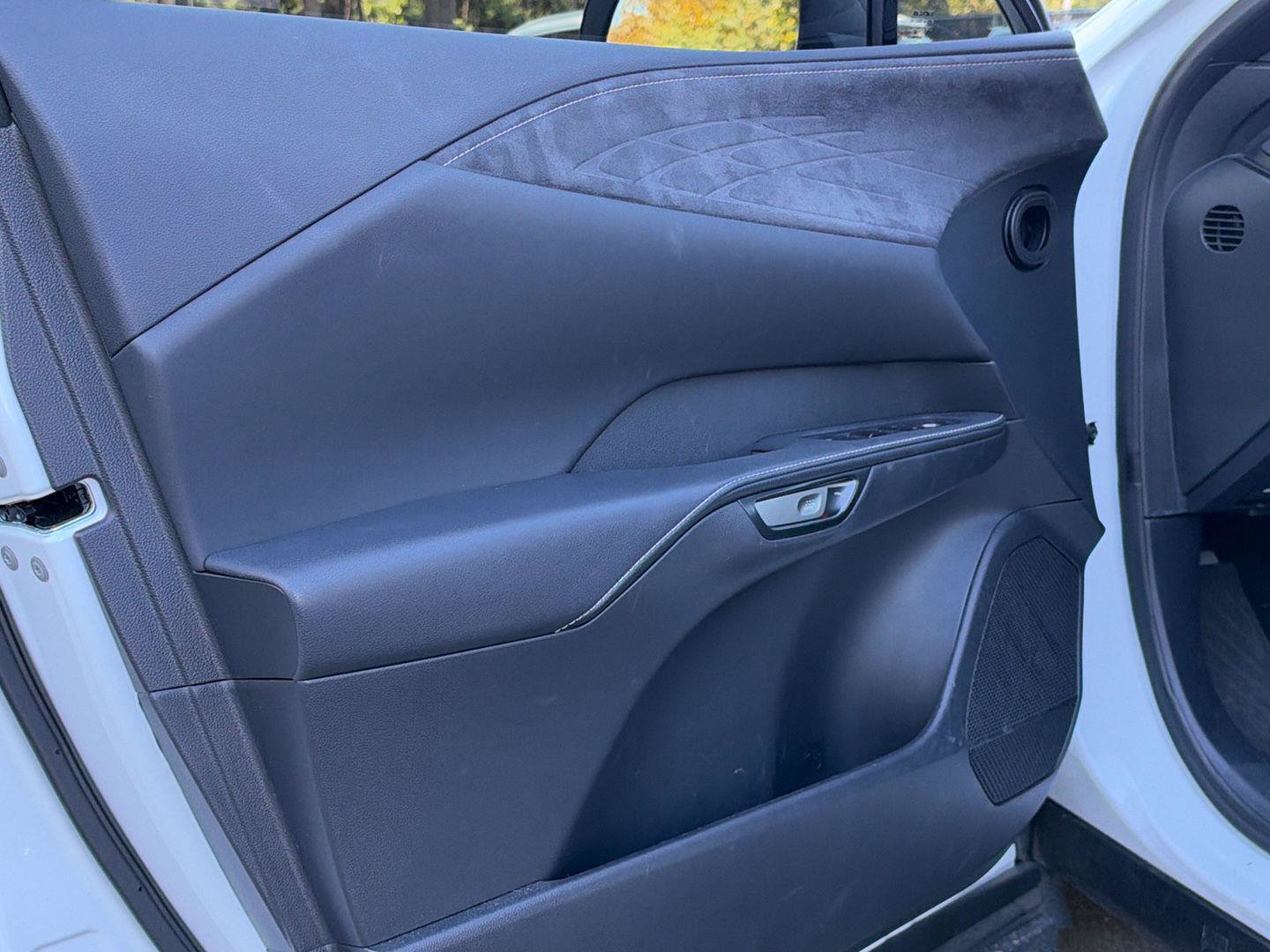 Used 2023 Lexus RX 350 F Sport w/ Accessory Package AWD/4WD image 30