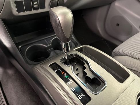 Used 2013 Toyota Tacoma 4x4 Double Cab image 30