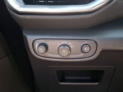 Used 2023 Chevrolet TrailBlazer LT w/ Convenience Package image 22