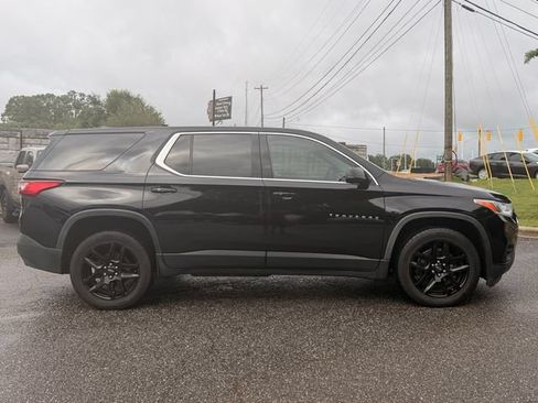 Used 2020 Chevrolet Traverse LS FWD image 6